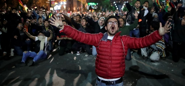 Morales resigns, Bolivian protesters celebrate, journal of wild culture, ©2020