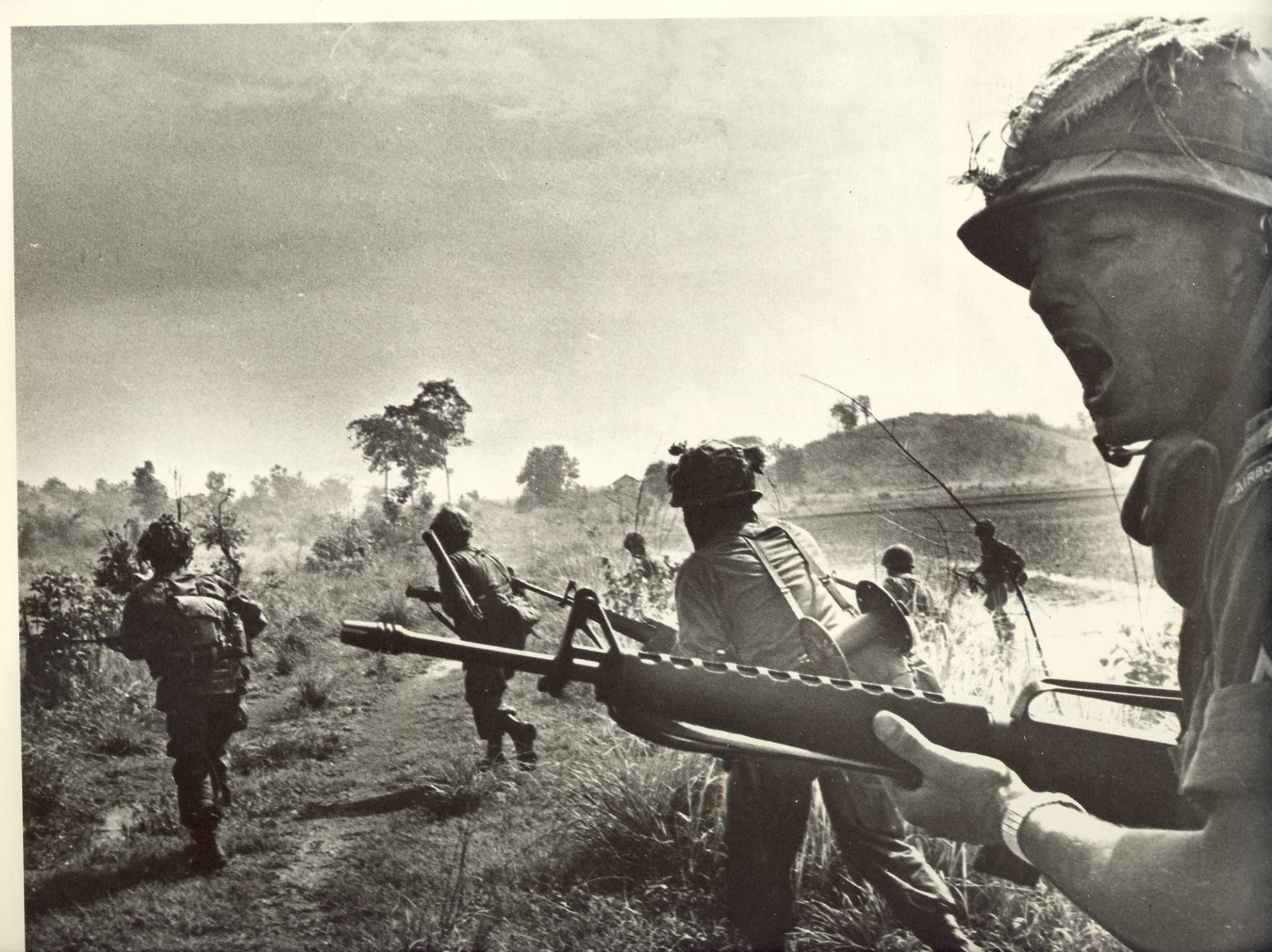 173rd airborne, Vietnam_soldiers attacking_journal of wild culture.jpg