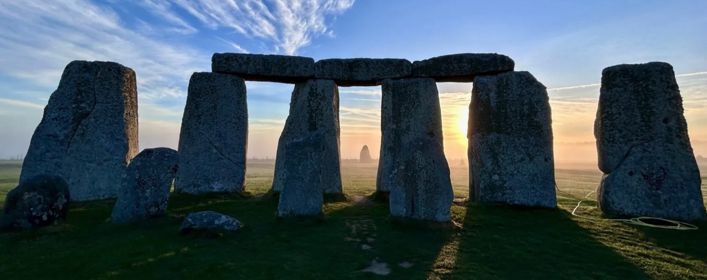 Altar Stone at Stoneehenge_wildculture.com