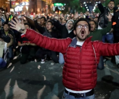 Morales resigns, Bolivian protesters celebrate, journal of wild culture, ©2020
